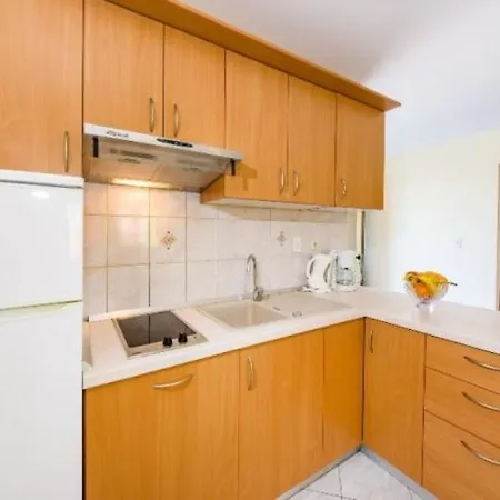 Apartment Nin Beach * Nin