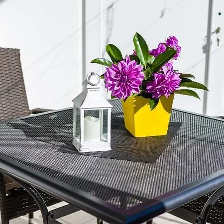 Apartment Nin Beach *