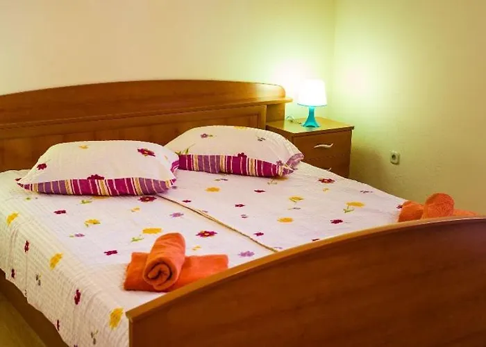 Apartment Nin Beach Apartman