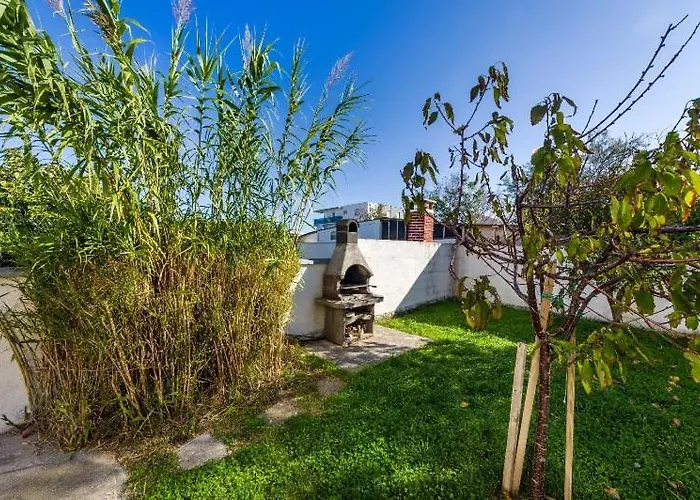 Apartment Nin Beach * Nin