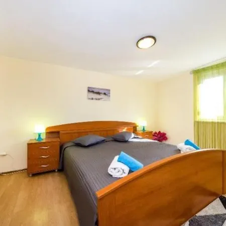 Apartmán Apartment Nin Beach