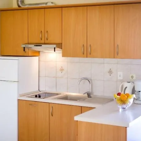 Apartment Nin Beach * Нин