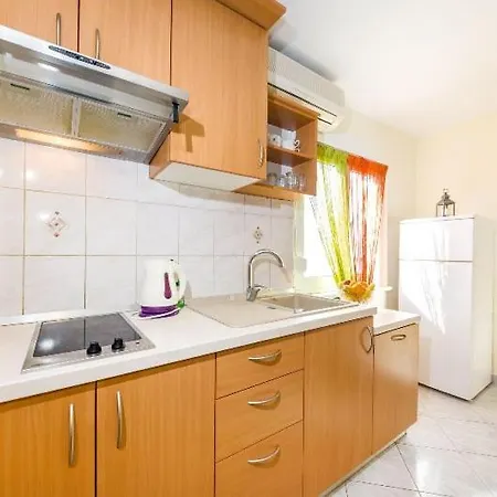 Апартаменты Apartment Nin Beach Нин