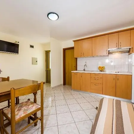 Croliday Apartment Nin