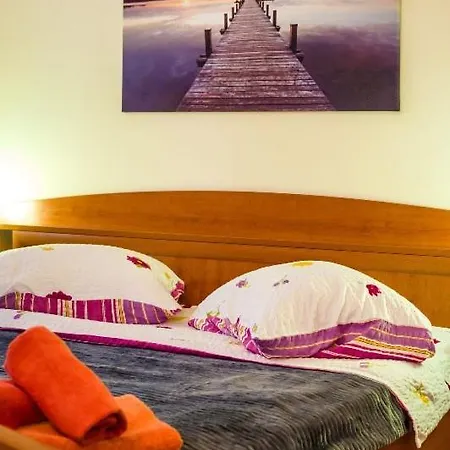 Апартаменты Apartment Nin Beach Нин