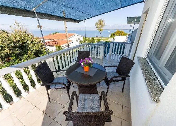 Apartment Nin Beach *